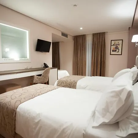 Agsel & Hotel 4*
